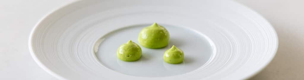 Vegan wild garlic mayonnaise