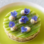 Green asparagus & pie tee dish 1 Green asparagus & pie tee dish
