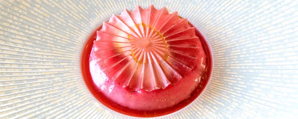 Rhubarb strawberry dessert