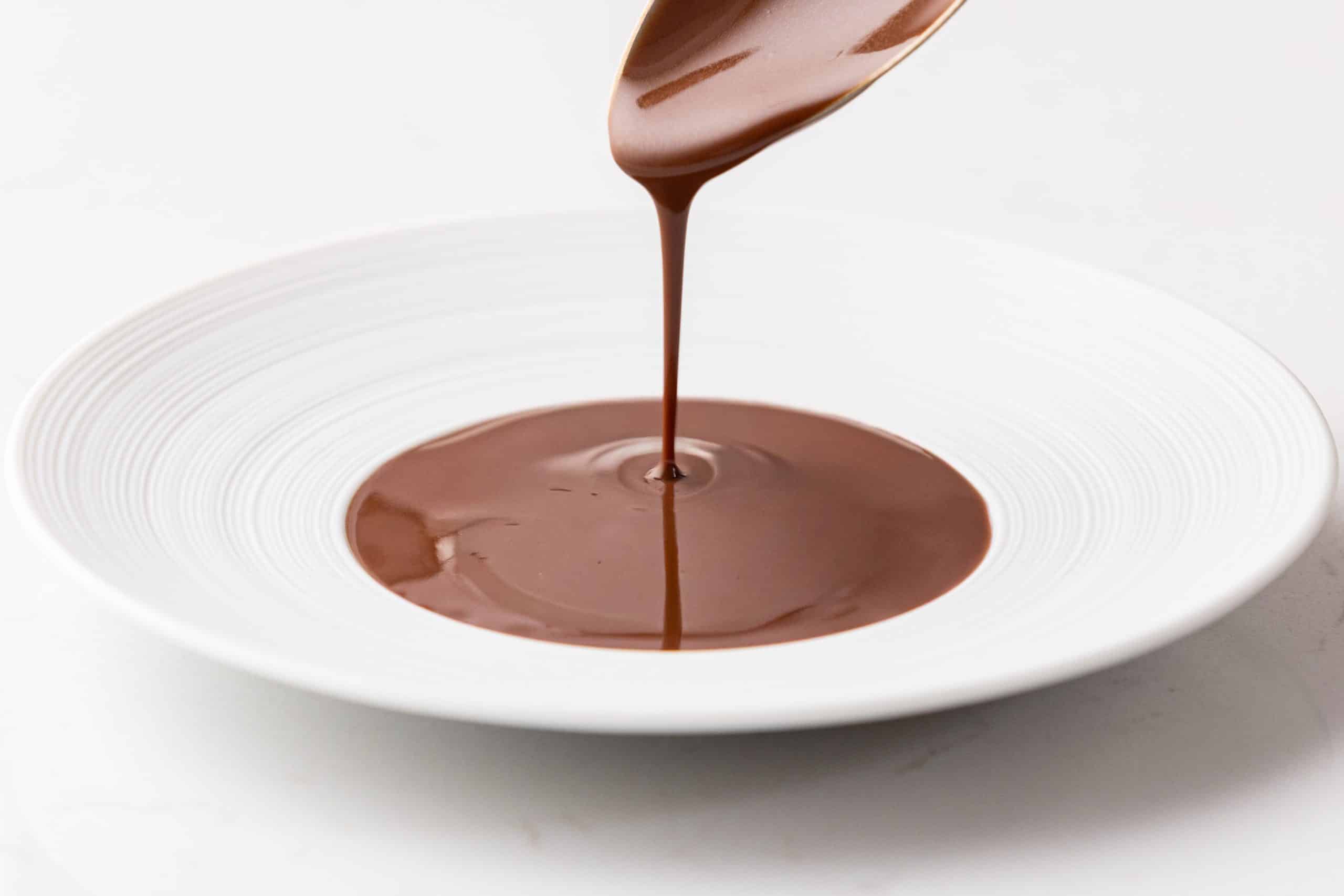 chocolate sauce tonka