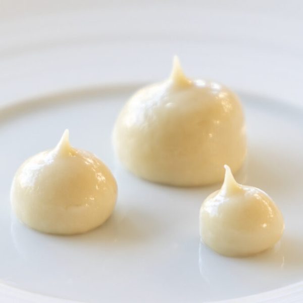White onion cream