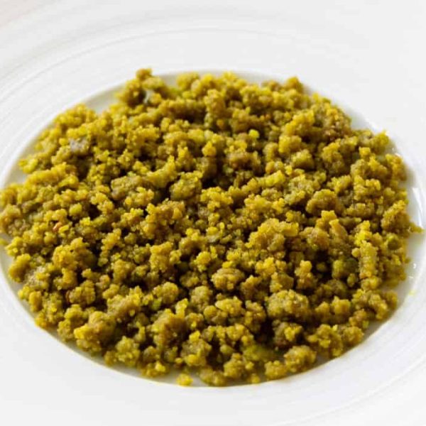 Pistachio crumble