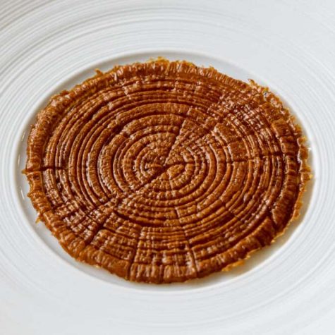 Savory hazelnut crisp