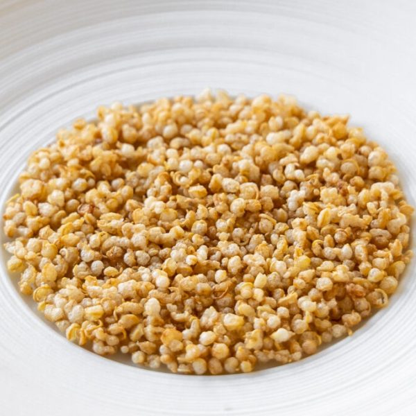 Puffed quinoa