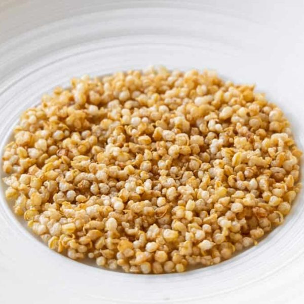 Puffed quinoa