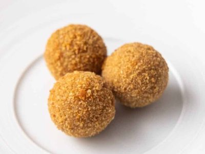 Chicken bitterballen