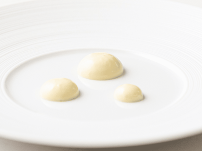 Fish skin taco - sesam mayo