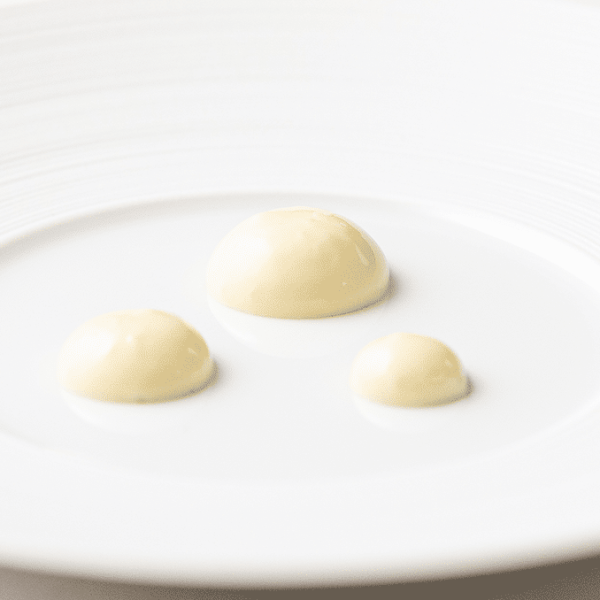 Fish skin taco - sesam mayo