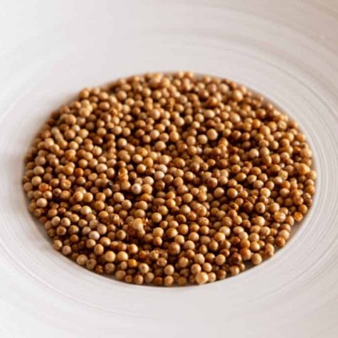 Puffed mustard seeds