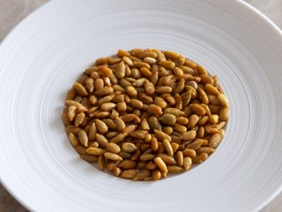 Tandoori sunflower seeds