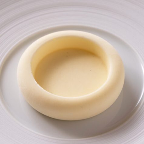 white chocolate mousse (eggless)